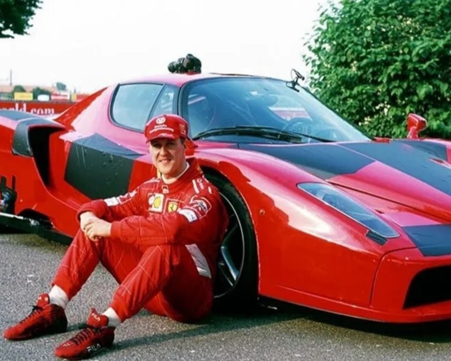 Schumacher testete ihn. Ein Krimineller zerstoerte ihn. Der Ferrari Enzo und sein Fluch  DD