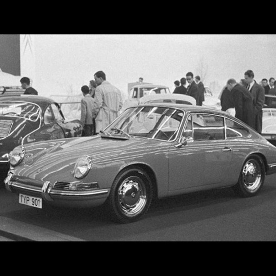 Er sollte sterben, doch er wurde unsterblich: Die wahre Geschichte des Porsche neunhundertelf  DD