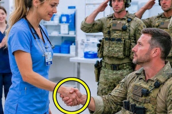 Niemand erkannte die übersehene Notaufnahme Schwester – bis Veteranen zurückkehrten und dankten…